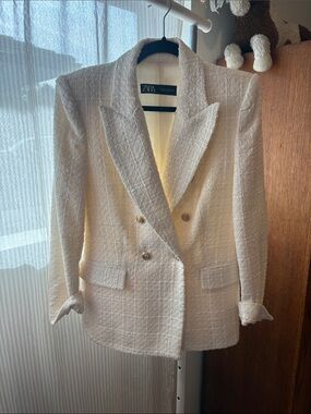 Zara Off-White Tweed Double-Breasted Blazer